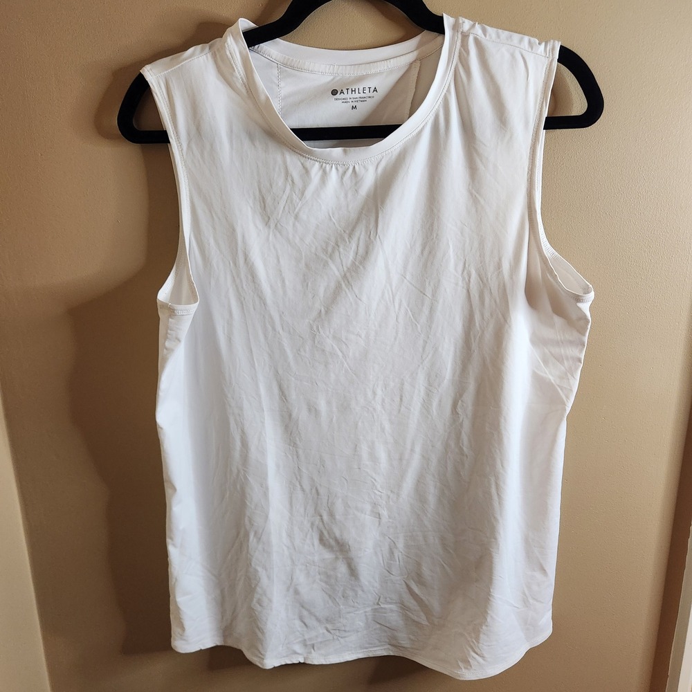 Athleta White Tulip  Top size Medium  54023
